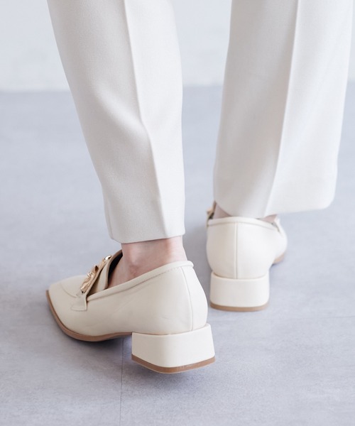 DISCOAT（ディスコート）の「《S〜Lサイズ》チェーンローファー（ローファー・レディース・ベージュ/アイボリー/ブラック・SMALL/MEDIUM/LARGE）」の17枚目の写真