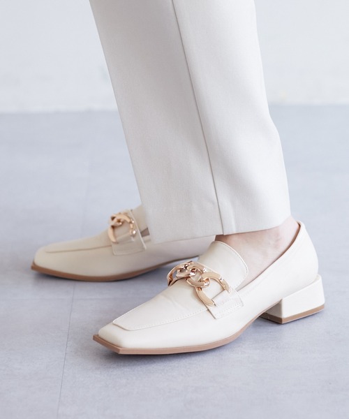 DISCOAT（ディスコート）の「《S〜Lサイズ》チェーンローファー（ローファー・レディース・ベージュ/アイボリー/ブラック・SMALL/MEDIUM/LARGE）」の14枚目の写真