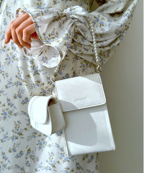 OLIVE des OLIVE（オリーブデオリーブ）の「【WEB限定】リング付きスマホショルダー（ショルダーバッグ・レディース・ピンク/ライム/アイボリー/ブラック・FREE）」の18枚目の写真