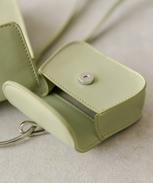 OLIVE des OLIVE（オリーブデオリーブ）の「【WEB限定】リング付きスマホショルダー（ショルダーバッグ・レディース・ピンク/ライム/アイボリー/ブラック・FREE）」の22枚目の写真