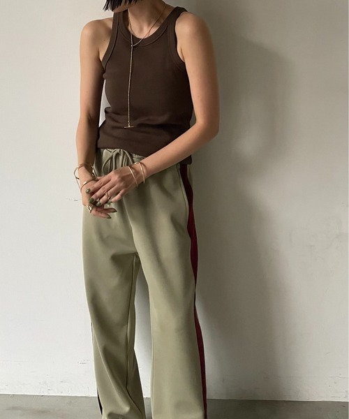 AIC.（エーアイシー）の「再入荷 カットリブアメスリタンクトップ（タンクトップ・レディース・イエロー/ピンク/グリーン/ブラウン/ブラック/オフホワイト/カーキ/ナチュラル・FREE）」の22枚目の写真