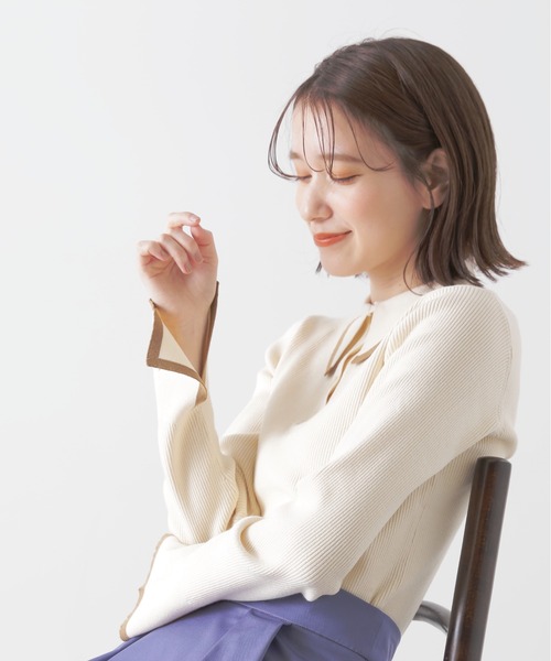 N.（N. Natural Beauty Basic）（エヌエヌナチュラルビューティーベーシック）の「◆ロングポイントカラーポロニット（ニット/セーター・レディース・ネイビー/ベージュ/オフホワイト・MEDIUM）」の4枚目の写真