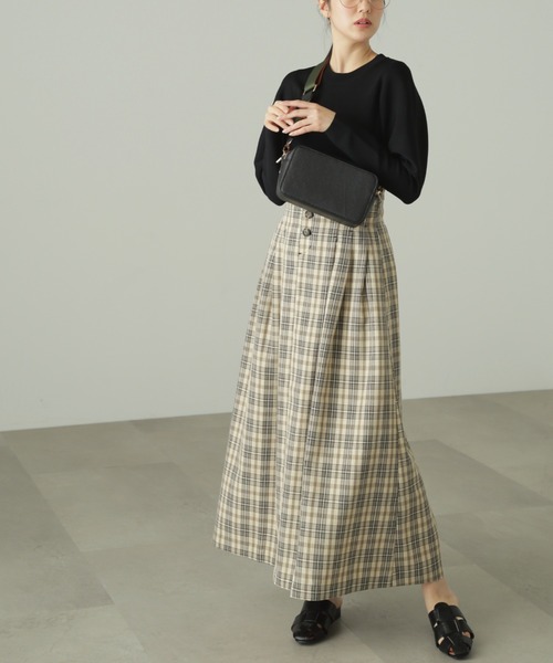 FREE'S MART（フリーズマート）の「◆ハイウエストタックチェックフレアスカート（スカート・レディース・ベージュ系その他/パープル系その他・SMALL/MEDIUM）」の4枚目の写真