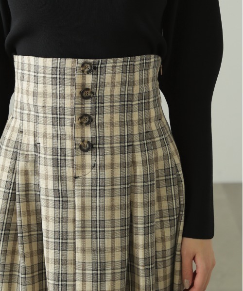 FREE'S MART（フリーズマート）の「◆ハイウエストタックチェックフレアスカート（スカート・レディース・ベージュ系その他/パープル系その他・SMALL/MEDIUM）」の9枚目の写真