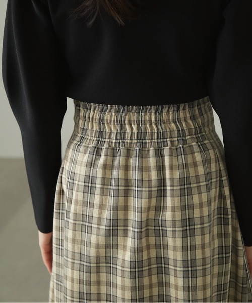 FREE'S MART（フリーズマート）の「◆ハイウエストタックチェックフレアスカート（スカート・レディース・ベージュ系その他/パープル系その他・SMALL/MEDIUM）」の12枚目の写真