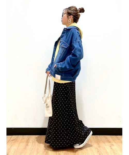 BACK NUMBER（バックナンバー）の「【BACK NUMBER】デニムトラッカージャケット（その他アウター・レディース・ホワイト/ダークインディゴブルー・M/L）」の4枚目の写真