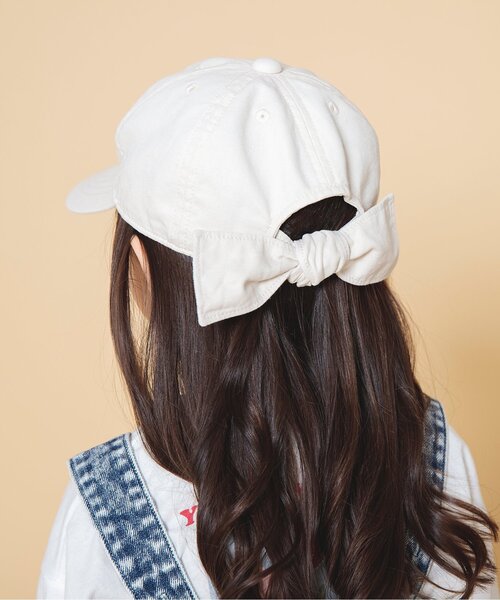 BREEZE（ブリーズ）の「刺繍リボンキャップ（キャップ・キッズ・イエロー/ピンク/アイボリー・50/54/58）」の4枚目の写真