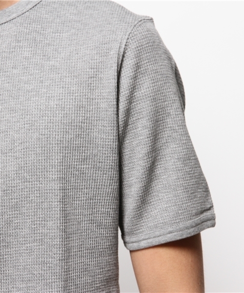 EDIFICE（エディフィス）の「◇ワッフルスウェット C/N S/S（Tシャツ/カットソー・メンズ・チャコールグレー/ホワイト/カーキ・46/48/44）」の8枚目の写真