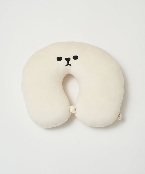 LBC(エルビーシー)の「PLUFFY ネックピロー(クッション/クッションカバー・レディース・ホワイト・FREE)」の2枚目の写真