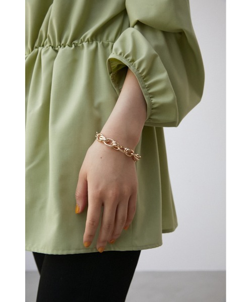 AZUL by moussy（アズールバイマウジー）の「VOLUME CHAIN BRACELET/ボリュームチェーンブレスレット（ブレスレット・レディース・ゴールド系その他/シルバー・FREE）」の11枚目の写真