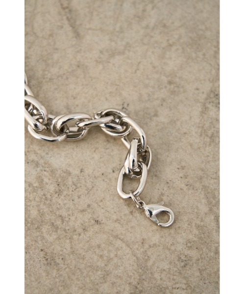 AZUL by moussy（アズールバイマウジー）の「VOLUME CHAIN BRACELET/ボリュームチェーンブレスレット（ブレスレット・レディース・ゴールド系その他/シルバー・FREE）」の4枚目の写真