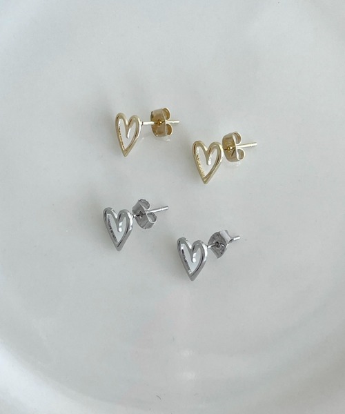 thank U more(サンキューモア)の「スモールサークルハート モチーフ ピアス【両耳用】(ピアス(両耳用)・レディース・シルバー/ゴールド・FREE)」の8枚目の写真