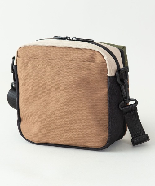 GERRY(ジェリー)の「【GERRY/ジェリー】REPREVE 撥水加工 スクエアショルダーバッグ(ショルダーバッグ・メンズ・チャコールグレー/ブラック/ライトグリーン/グリーン/ブラウン/ピンク/ベージュ/イエロー・FREE)」の19枚目の写真