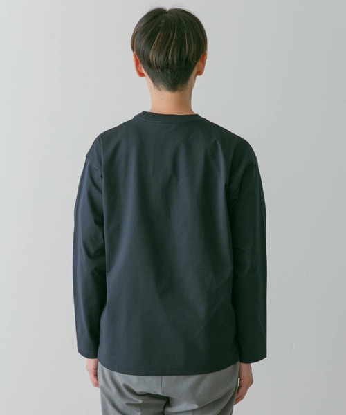 URBAN RESEARCH DOORS（アーバンリサーチドアーズ）の「『吸水速乾』『接触冷感』『イージーケア』クイックドライロングスリーブTシャツ（Tシャツ/カットソー・メンズ・ライトグレー/ホワイト/ネイビー・MEDIUM/LARGE/X-LARGE）」の7枚目の写真