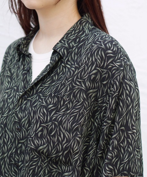 C.E.L.STORE（セルストア）の「KHAKI JUNGLE/カーキジャングル SAFARI PRINTED SHIRT サファリプリントシャツ（シャツ/ブラウス・メンズ・ネイビー/ブラック/グリーン/マスタード・LARGE/X-SMALL/MEDIUM）」の9枚目の写真