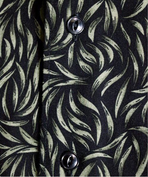 C.E.L.STORE（セルストア）の「KHAKI JUNGLE/カーキジャングル SAFARI PRINTED SHIRT サファリプリントシャツ（シャツ/ブラウス・メンズ・ネイビー/ブラック/グリーン/マスタード・LARGE/X-SMALL/MEDIUM）」の13枚目の写真
