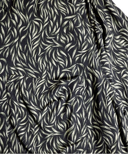 C.E.L.STORE（セルストア）の「KHAKI JUNGLE/カーキジャングル SAFARI PRINTED SHIRT サファリプリントシャツ（シャツ/ブラウス・メンズ・ネイビー/ブラック/グリーン/マスタード・LARGE/X-SMALL/MEDIUM）」の14枚目の写真