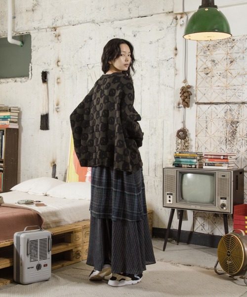 STOF（ストフ）の「STOF/ストフ/A&P Relax Pulover（スウェット・メンズ・ブラック/チャコールグレー・MEDIUM/SMALL）」の13枚目の写真