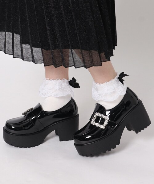 cs T&P(シーエスティーアンドピー)の「キラキラ付き厚底ローファー(パンプス・レディース・ブラック系1・LL/L/M/S)」の2枚目の写真