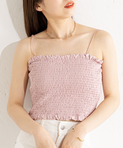 Chico（チコ）の「パット付シャーリングチューブトップ（チューブトップ・レディース・アイボリー/ホワイト系その他2/ブルー/ブラック/ピンク/ブラウン/イエロー/ダークグレー・FREE）」の10枚目の写真