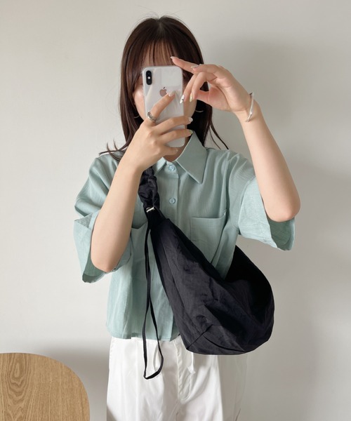 CLEA(クレア)の「ドローコードショルダー2WAYムーンバッグ(ショルダーバッグ・レディース・アイボリー/グリーン/ブルー/ブラック・FREE)」の21枚目の写真