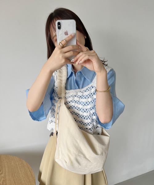 CLEA(クレア)の「ドローコードショルダー2WAYムーンバッグ(ショルダーバッグ・レディース・アイボリー/グリーン/ブルー/ブラック・FREE)」の5枚目の写真