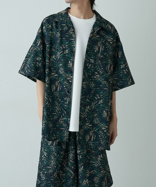 COLONY 2139（コロニートゥーワンスリーナイン）の「ボタニカル半袖シャツ（シャツ/ブラウス・メンズ・ブルー/グリーン・LARGE/MEDIUM）」の4枚目の写真