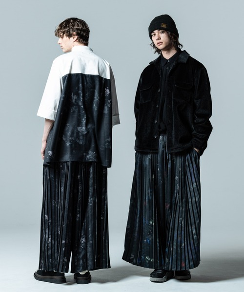 glamb(グラム)の「Flower Combination CS / フラワーコンビネーションカットソー(Tシャツ/カットソー・メンズ・ホワイト/ブラック・L/M/S)」の14枚目の写真