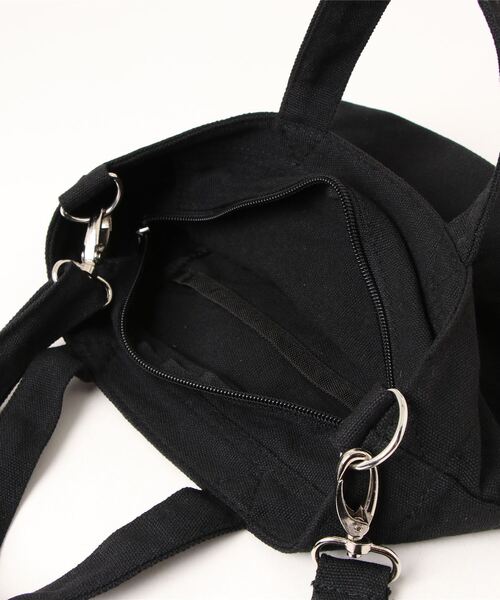 CONVERSE(コンバース)の「CONVERSE FIVE SHOES PRINT 2WAY TOTE BAG(トートバッグ・メンズ・ブラック/ホワイト・FREE)」の5枚目の写真