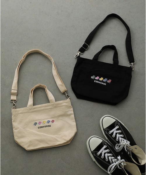 CONVERSE(コンバース)の「CONVERSE FIVE SHOES PRINT 2WAY TOTE BAG(トートバッグ・メンズ・ブラック/ホワイト・FREE)」の7枚目の写真