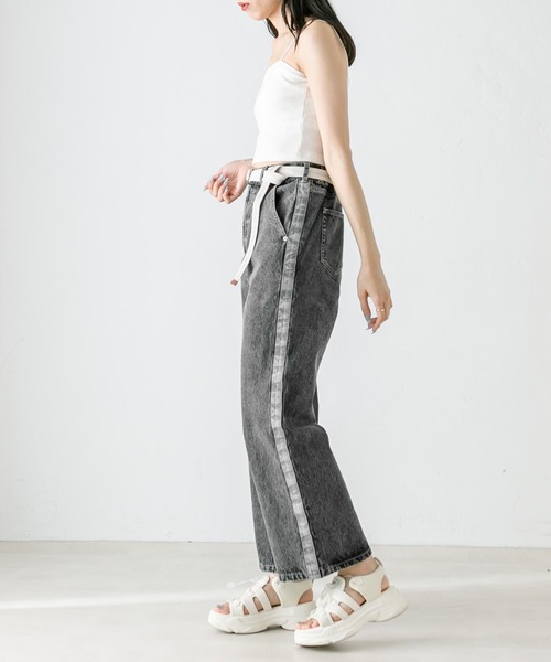 OLIVE des OLIVE（オリーブデオリーブ）の「ベルト付きサイドラインデニムパンツ　1031030080（デニムパンツ・レディース・スミクロ/サックスブルー・SMALL/MEDIUM）」の5枚目の写真