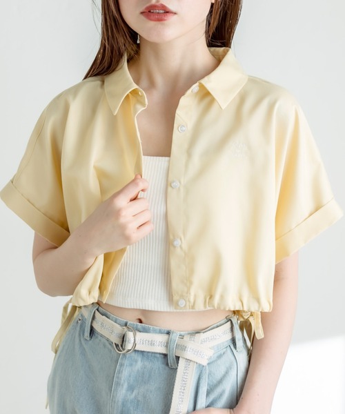 OLIVE des OLIVE（オリーブデオリーブ）の「クロップドドルマンシャツ　1031040430（シャツ/ブラウス・レディース・イエロー/サックスブルー/ブラック/オフホワイト・FREE）」の4枚目の写真