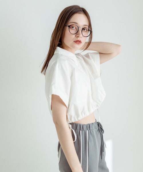 OLIVE des OLIVE（オリーブデオリーブ）の「クロップドドルマンシャツ　1031040430（シャツ/ブラウス・レディース・イエロー/サックスブルー/ブラック/オフホワイト・FREE）」の8枚目の写真