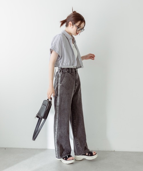 OLIVE des OLIVE（オリーブデオリーブ）の「クロップドドルマンシャツ　1031040430（シャツ/ブラウス・レディース・イエロー/サックスブルー/ブラック/オフホワイト・FREE）」の22枚目の写真