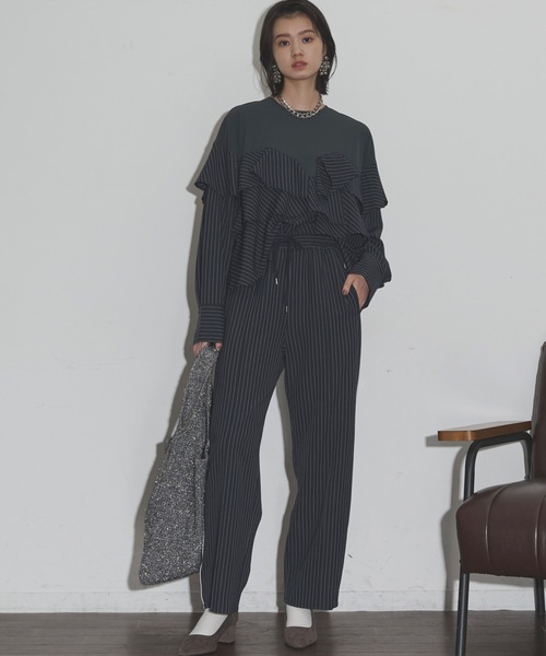 【完売必至】SELF PORTRAIT ラインストーンピンストライプパンツ THE YOn(ザヨン)の「ピンストライプサイドラインイージー