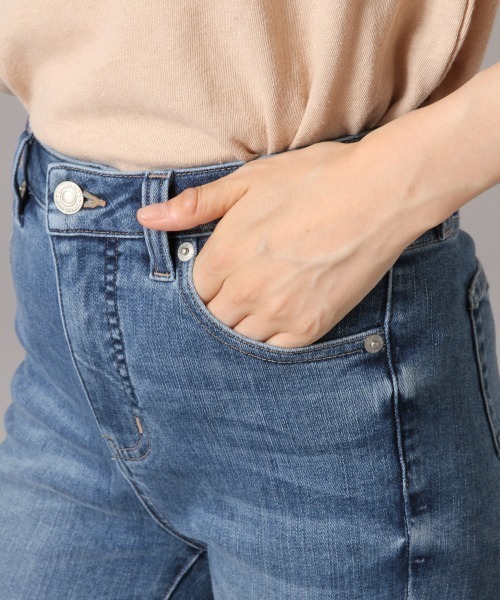 LOWRYS FARM（ローリーズファーム）の「【骨格ウェーブ】JUSTFITスキニー（デニムパンツ・レディース・ブラック/ワンウォッシュ・マルチサイズ）」の11枚目の写真