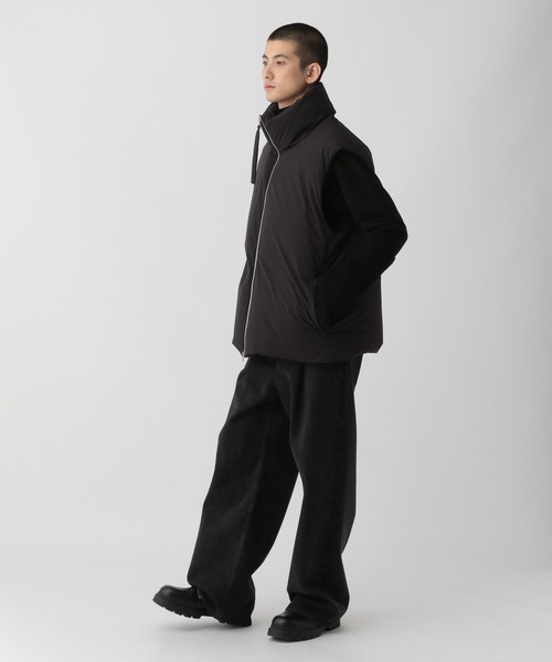 STERNBERG（スタンバーグ）の「STERNBERG/パファーダウンベスト/906986（ダウンベスト・メンズ・ブラック/モカ・SMALL/MEDIUM/LARGE）」の21枚目の写真