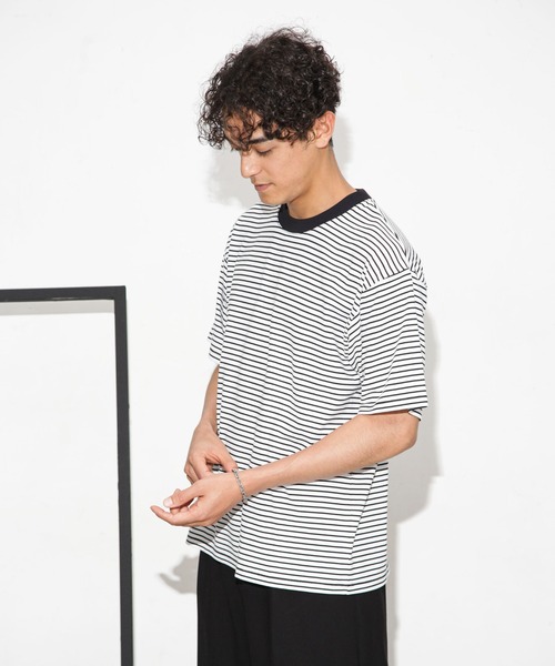 NANO universe(ナノユニバース)の「Anti Soaked 汗染み防止ボーダークルーネックT半袖(Tシャツ/カットソー・メンズ・ブルー/ホワイト/ネイビー・S/M/L)」の4枚目の写真