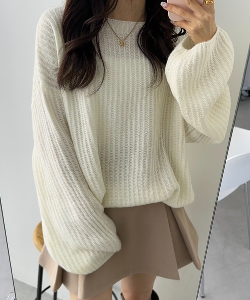 Ada.(エイダ)の「袖ぽわん オーバーサイズ ルーズ ニット(ニット/セーター・レディース・ブラック/グリーン/ホワイト/マスタード・FREE)」の2枚目の写真