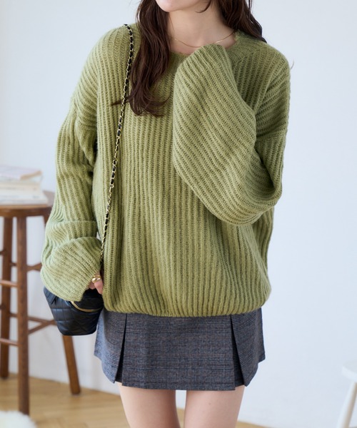 Ada.(エイダ)の「袖ぽわん オーバーサイズ ルーズ ニット(ニット/セーター・レディース・ブラック/グリーン/ホワイト/マスタード・FREE)」の5枚目の写真