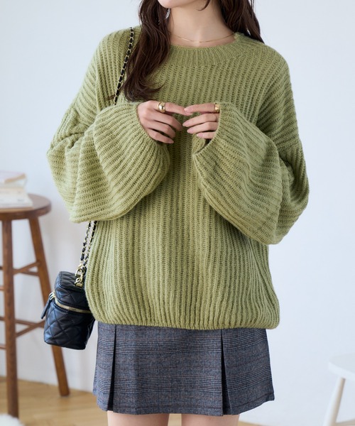 Ada.(エイダ)の「袖ぽわん オーバーサイズ ルーズ ニット(ニット/セーター・レディース・ブラック/グリーン/ホワイト/マスタード・FREE)」の6枚目の写真