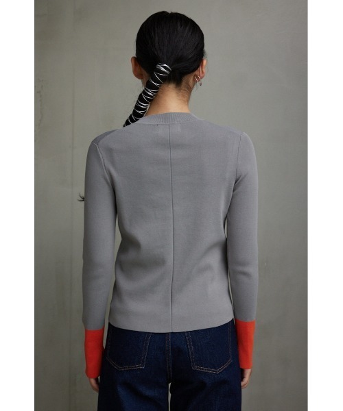 AZUL by moussy（アズールバイマウジー）の「カラーカフブロックニットトップス（ニット/セーター・レディース・ブラック/ネイビー/グレー・FREE）」の18枚目の写真