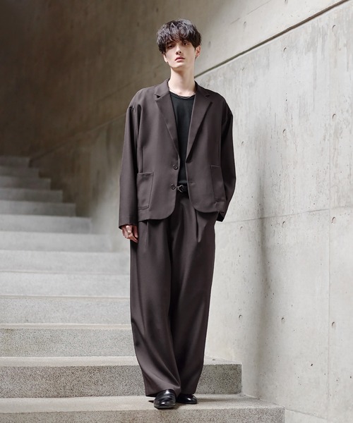 ASTRONOMY（アストロノミー）の「【セットアップ 2点セット】防シワシングル/ダブルテーラードリラクシングセットアップ+2タックワイドストレートパンツ（セットアップ・メンズ・グレー/アイボリー/ブラック/ブラウン/ネイビー/ライトベージュ/ブルー/カーキ/チャコール/ブラック系/グレー系/ブラウン系/ネイビー系・XL/S/M/L）」の18枚目の写真