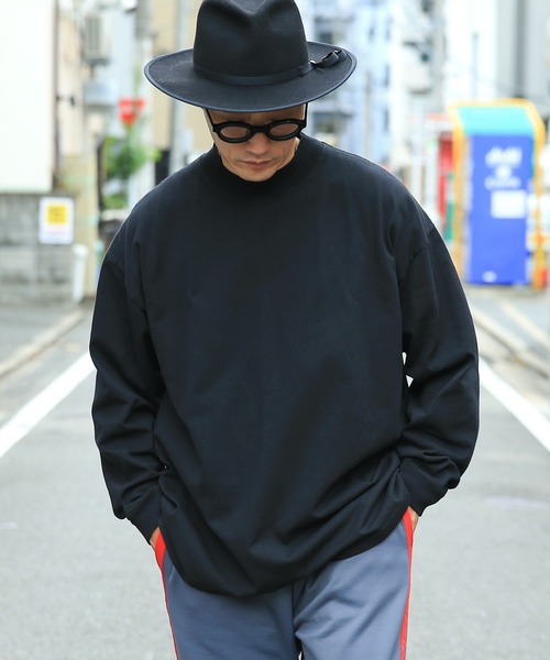 WAIPER.inc(ワイパーインク)の「Good wear USAコットン 袖リブ ハイネック L/S SUPER BIG TEE(Tシャツ/カットソー・メンズ・ブラック/グレイッシュベージュ/ネイビー/杢グレー/ホワイト/カーキブラウン・S/M/L/XL)」の3枚目の写真