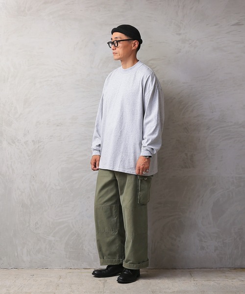 WAIPER.inc(ワイパーインク)の「Good wear USAコットン 袖リブ ハイネック L/S SUPER BIG TEE(Tシャツ/カットソー・メンズ・ブラック/グレイッシュベージュ/ネイビー/杢グレー/ホワイト/カーキブラウン・S/M/L/XL)」の17枚目の写真