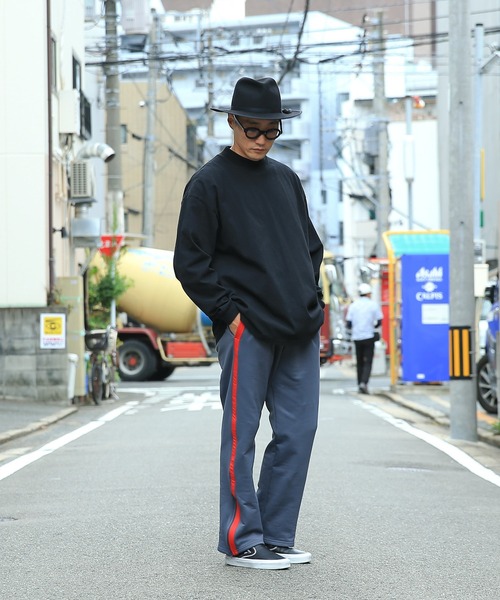 WAIPER.inc(ワイパーインク)の「Good wear USAコットン 袖リブ ハイネック L/S SUPER BIG TEE(Tシャツ/カットソー・メンズ・ブラック/グレイッシュベージュ/ネイビー/杢グレー/ホワイト/カーキブラウン・S/M/L/XL)」の21枚目の写真