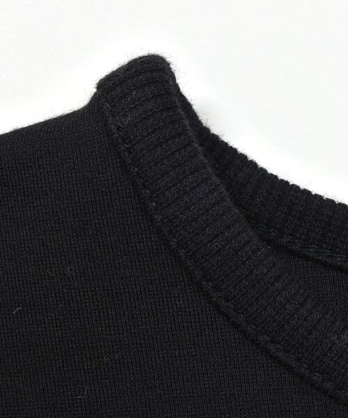 BeBe（ベベ）の「ポンチサガラ刺しゅうロゴトレーナー(100~150cm)（スウェット・キッズ・オフホワイト/ブラック・130cm/140cm/120cm/110cm/150cm/100cm）」の15枚目の写真