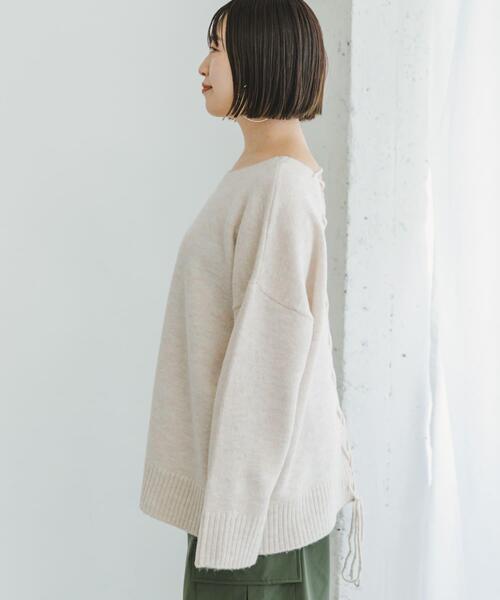 ITEMS URBANRESEARCH(アイテムズ アーバンリサーチ)の「バック編みニット(ニット/セーター・レディース・イエロー/グレー系その他/アイボリー・FREE)」の9枚目の写真