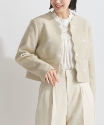 PICCIN PERLA | ハート刺繍スカラップジャケット(ノーカラージャケット)