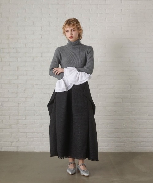 MIRO AMURETTE（ミロアミュレット）の「frill cuff turtle neck